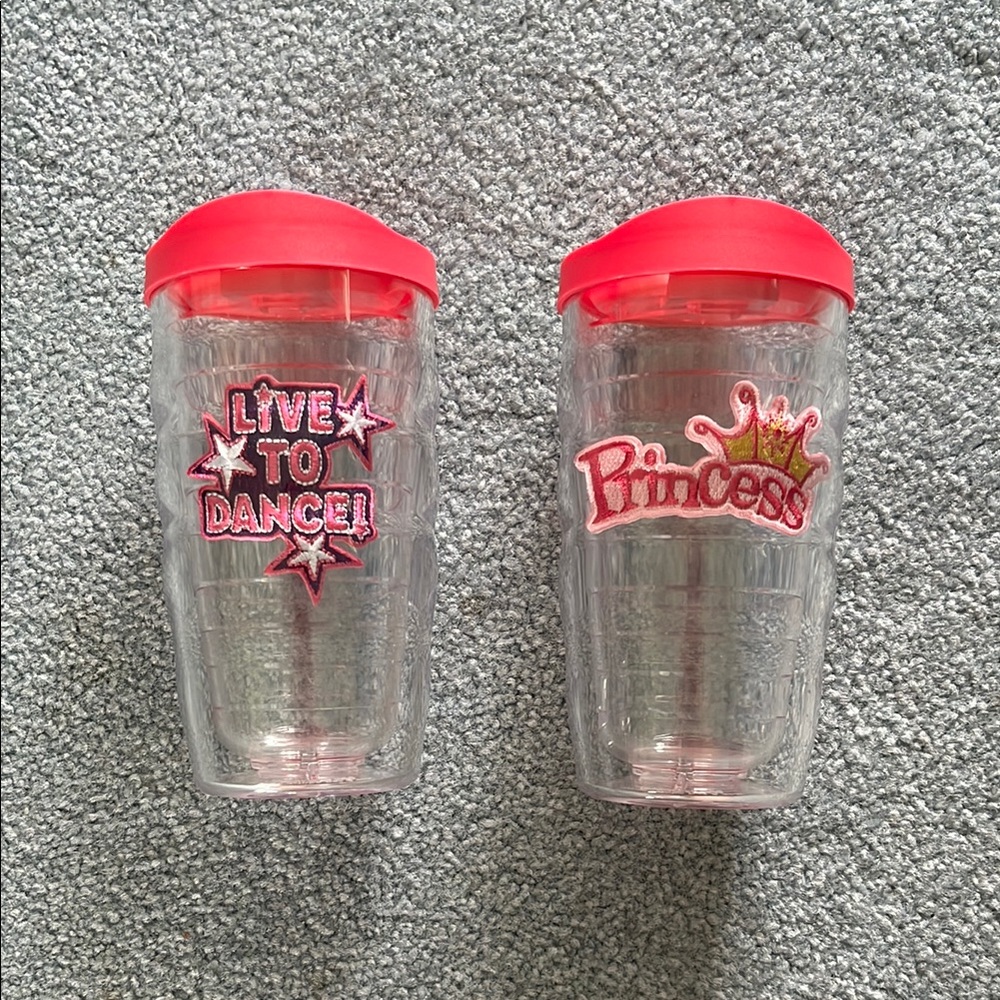 2 10oz Tervis Tumblers with Red Lids